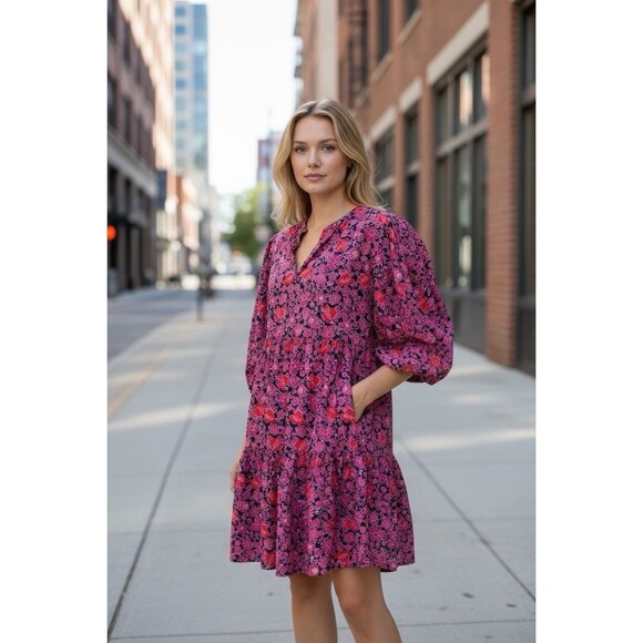 Sundry Dresses & Skirts - SUNDRY Floral Tiered Dress Sz 1 Women’s Small 4-6 Cottage Core Navy Pink Pockets